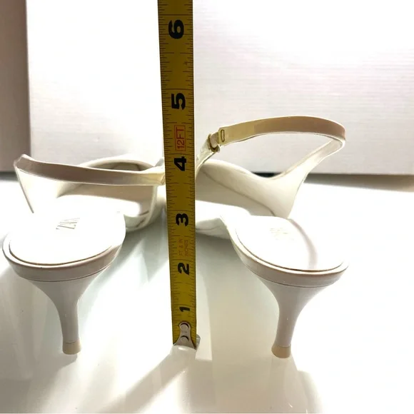 Zara White Slingback low Heels Pointed Toe Faux Patent leather EU40 US9M - Picture 10 of 11